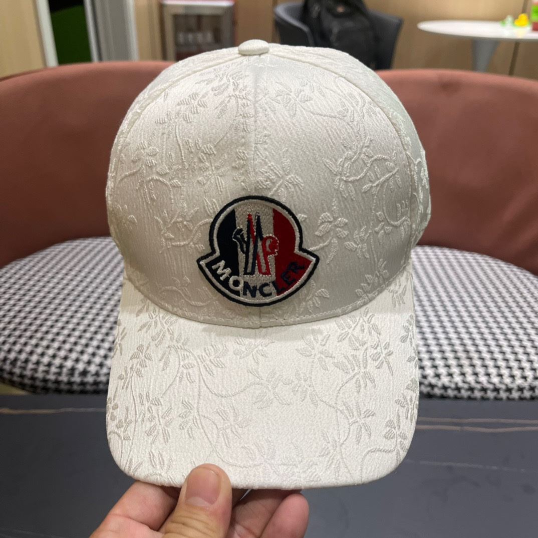 Moncler Caps